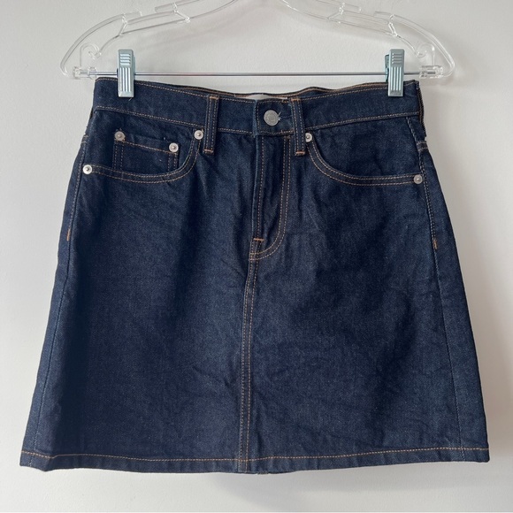 Everlane Dark Denim Mini Skirt Size 25 - Picture 5 of 7